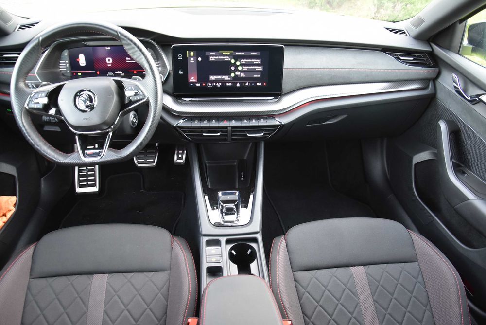 Piękna Skoda Octavia VRS 2.0TSI 245KM 2024r Salon Polski 23tys km