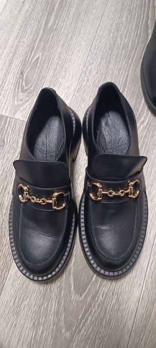 2 пари шкіряного взуття 40 розмір