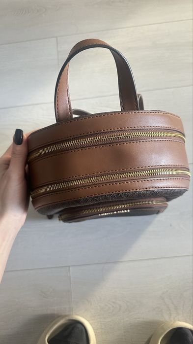 Рюкзак Michael Kors