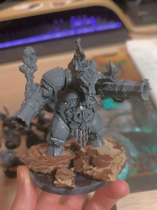 Helsmiths of Hashut starter