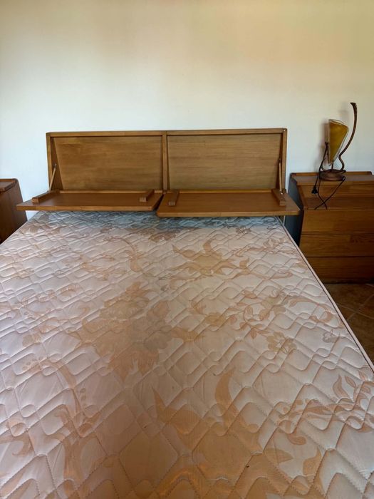 Mobilia quarto pinho maciço da "Cerne"