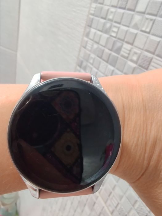 Смарт часы с функцией звонка и приема звонка OnePlus Watch