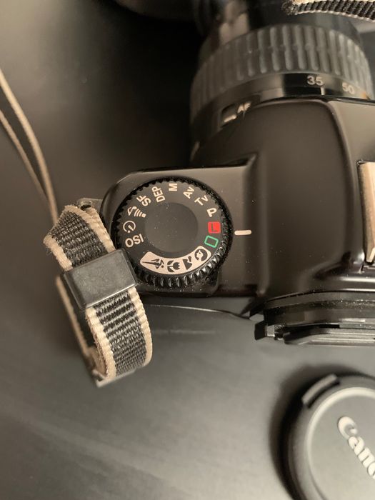 Máquina Fotográfica Canon 1000 Analógica