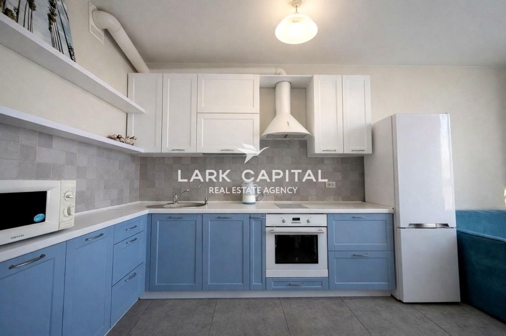 Киев        Соломенская ул., 20-В