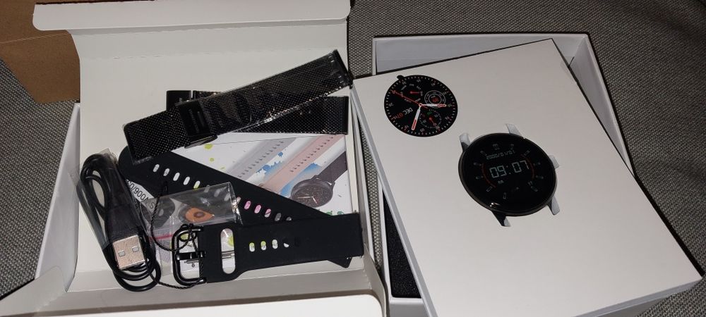 Smartwatch model SW006/03 nowy
