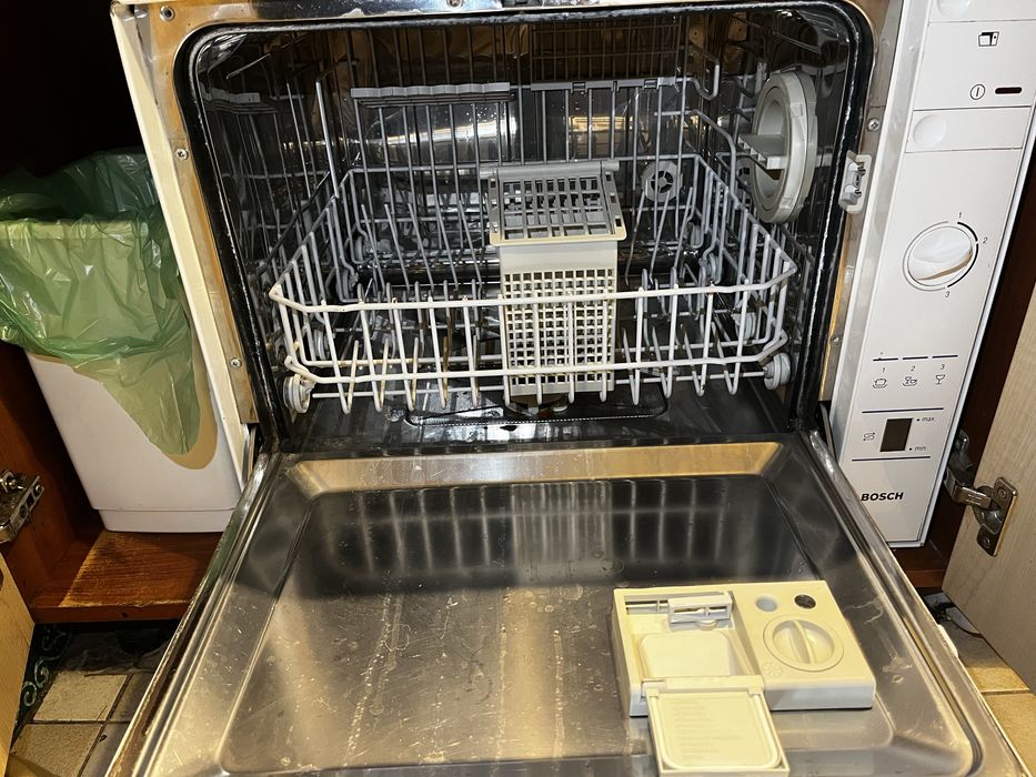 zmywarka nablatowa Bosch skt5002