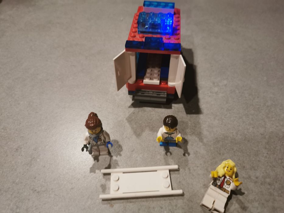 LEGO straż pożarna 3 figurki