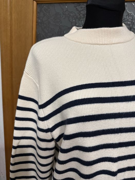 Светр Zara Новий оверсайз  підійде для вагітних