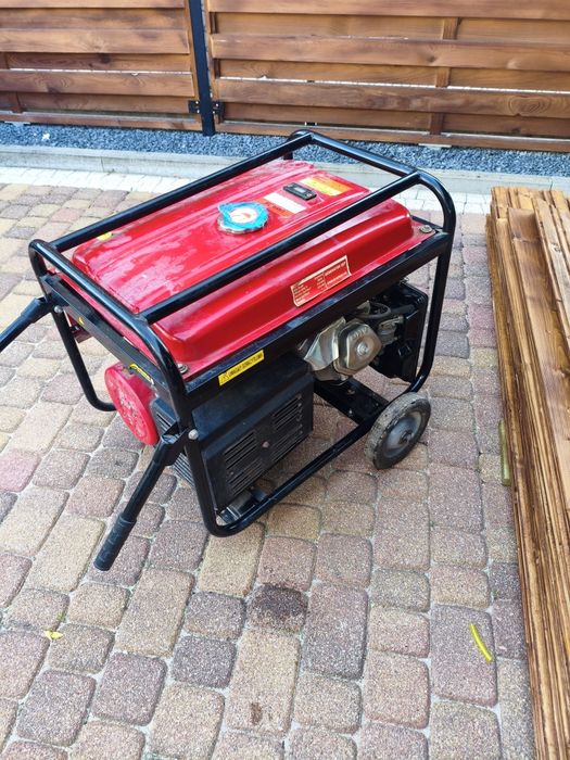 Agregat 9.8 kw siła