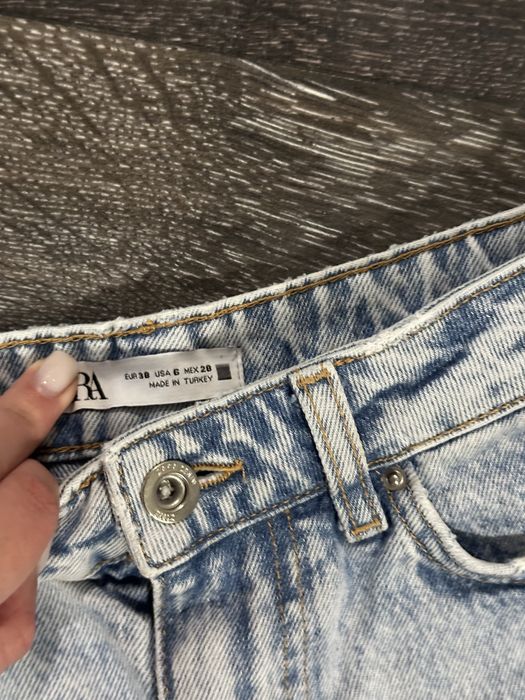Джинсові шорти  zara
