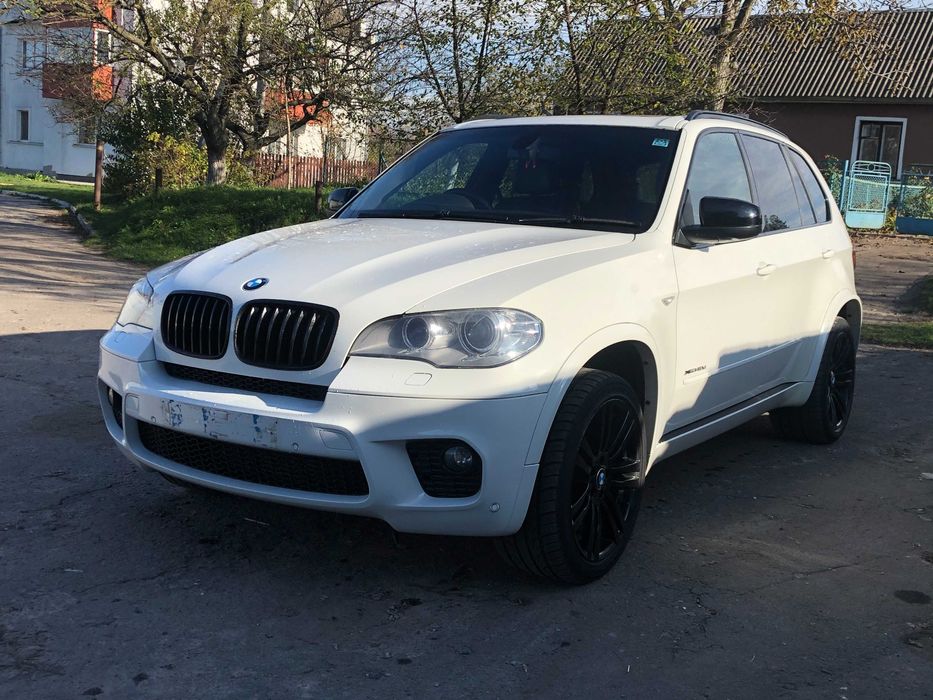 Разборка BMW X5 E53 E70 F15 X3 F25 Розборка БМВ Х5 Е53 Е70 Ф15 бампер