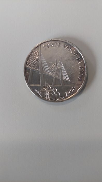 Moeda antiga de 500 escudos de 1998
