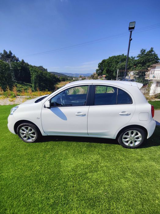 NISSAN MICRA - Acenta 1.2 gasolina