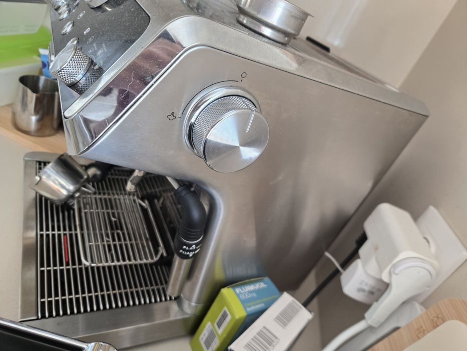 Máquina de café Delonghi