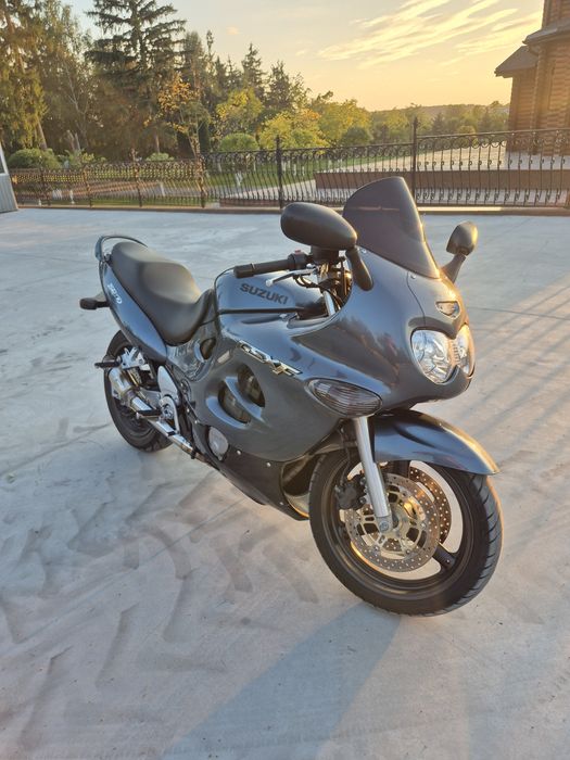 Suzuki Katana F-750 2001рік