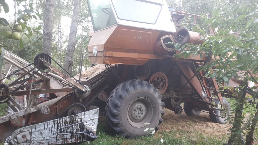 Комбайн Нива СК 5