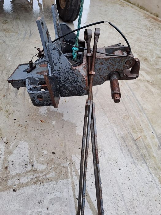 Gancho de reboque para trator