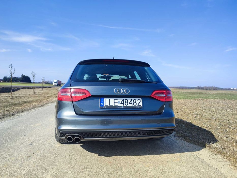 Audi A4B8 2013 2.0 TDI 177KM S-LINE