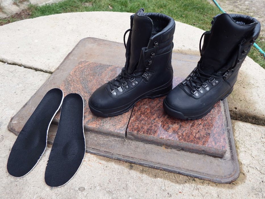 Buty MON  specjalne z membraną izolacyjną wojas wzór 929 rozmiar 24/39