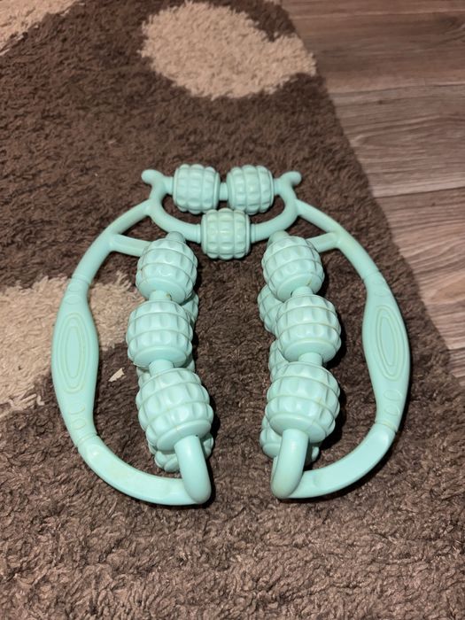 Ручний масажер роликовий, 15 роликів, Блакитний / Масажер для шиї / Антицелюлітний масажер для ніг / Масажер для тіла