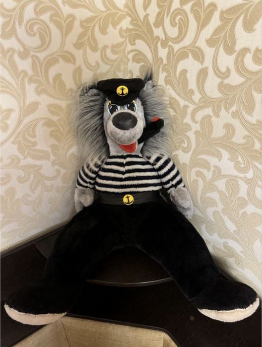 М яка іграшка Вовк