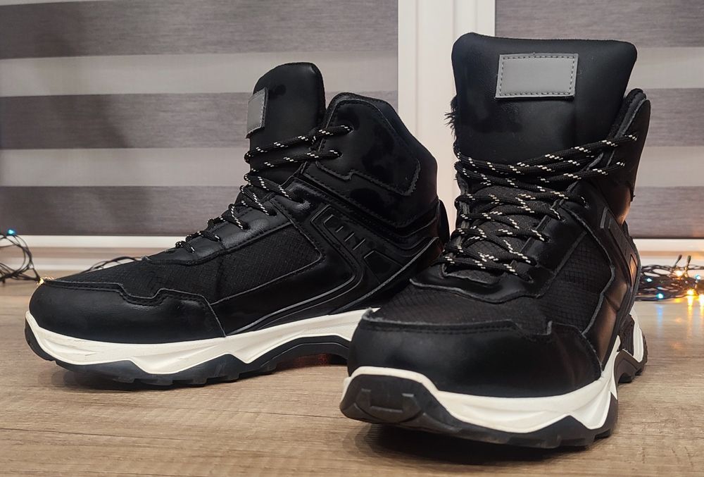 Высокие зимние, демисезонные ботинки в спортивном стиле