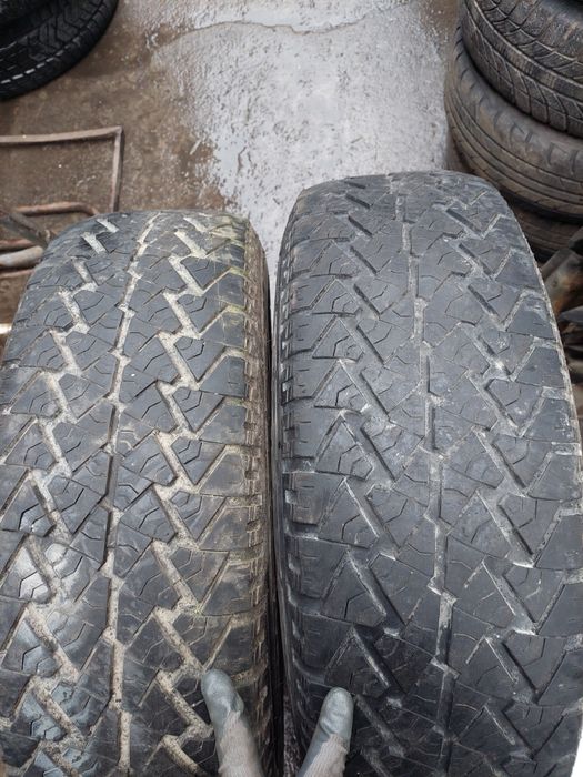 Всесизонка, 245/75/16. 2шт,  Лето 225/70/16. 2шт. Попарно.Резина, Шины