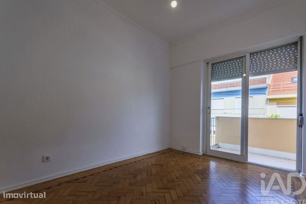 Apartamento T4 em Beato de 86 m2