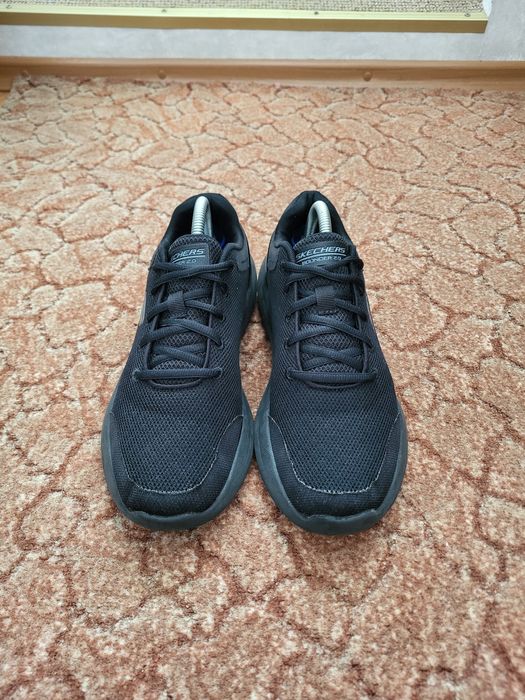 Оригинальные мужские кроссовки Skechers