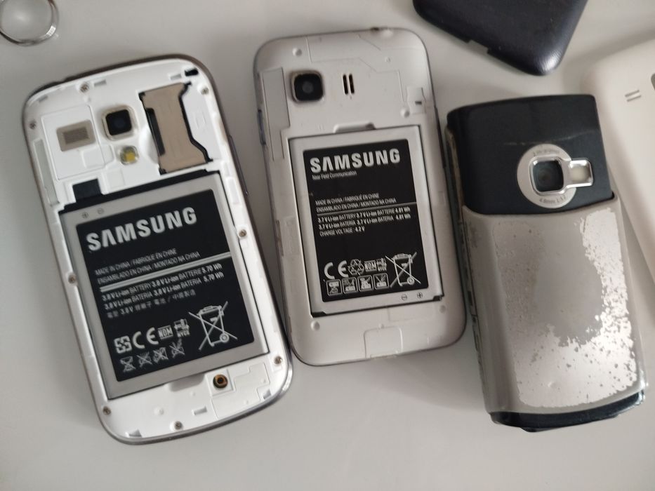 Telefones para peças