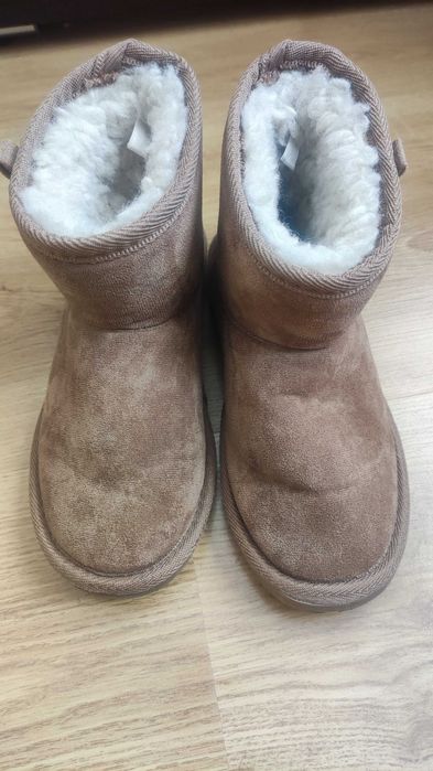 Buty EMU Rozmiar 33 Stan BDB Botki Kozaki Ciepłe Lekkie