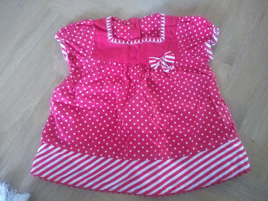 TU bluzka kropki groszki czerwona 86 80 haftowana