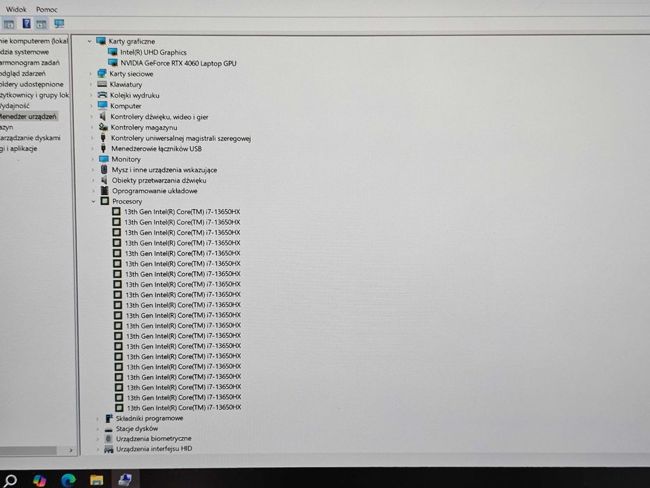 Laptop Gamingowy Dell G15 5530 / i7-13650HX /  RTX4060 / RAM 32Gb