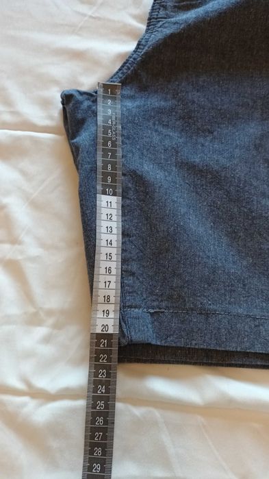 Calções em azul escuro