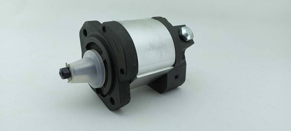 Запчастини комбайнів та тракторів Джон Дір 935/945/955/975/1052/1055..