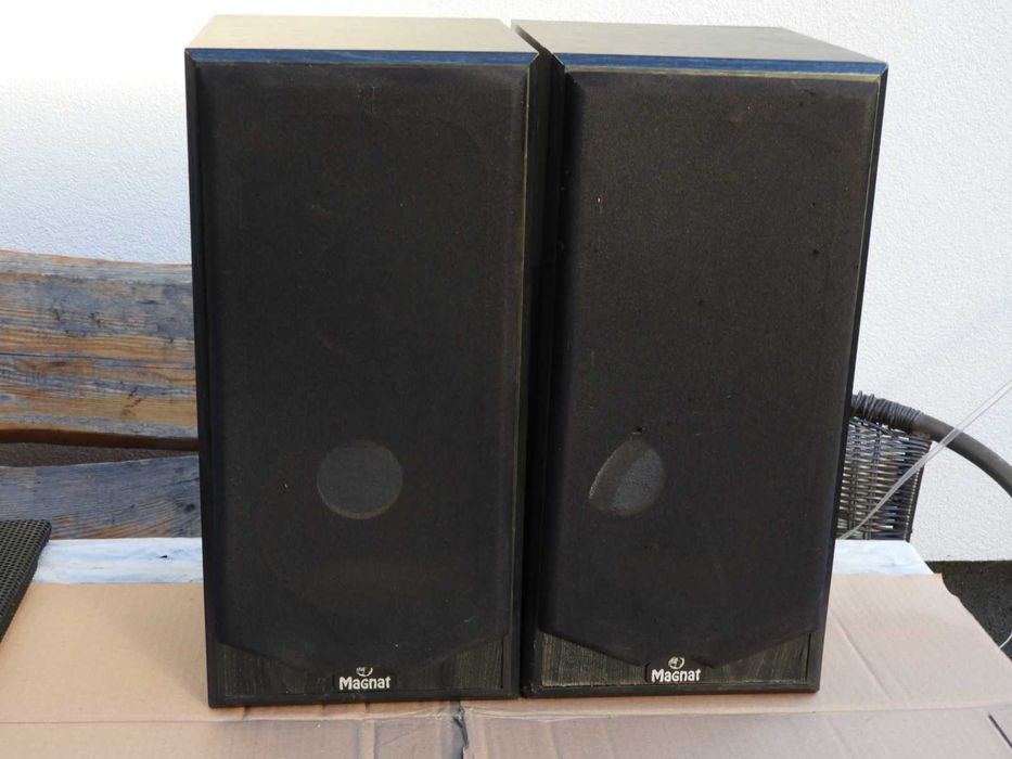 Obudowy kolumn skrzynki Magnat 3 drożne