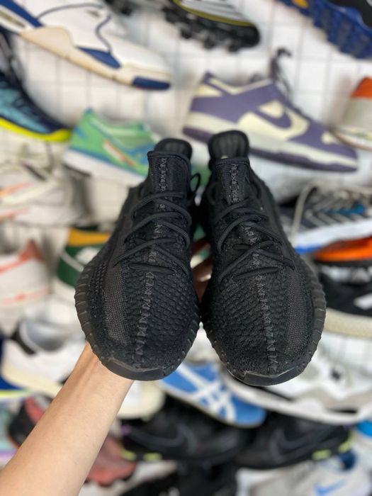 Кроссовки Adidas Yeezy Boost 350 V2 Оригинал р(43)