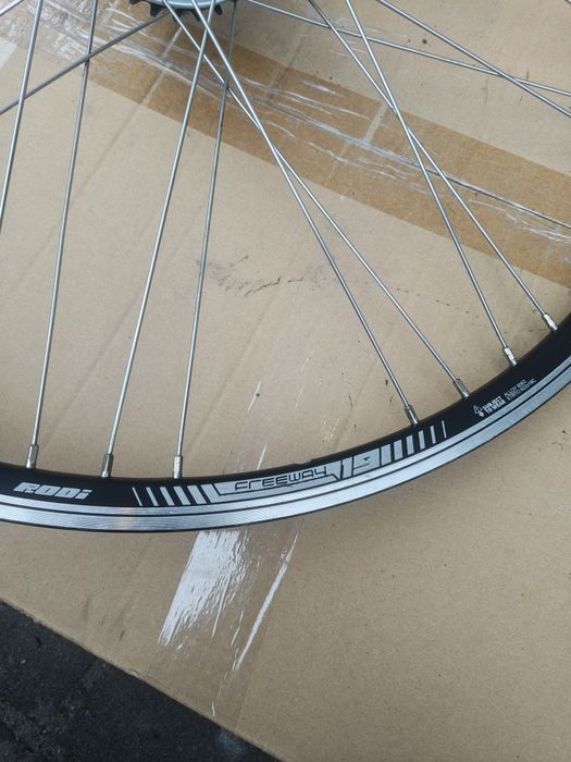 Piasta Shimano Nexus 8  SG-C6000-8R + Felga Rodi Freeway.