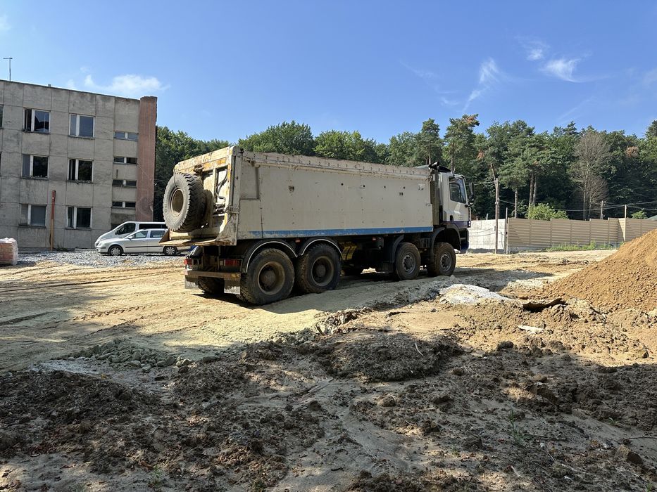 Вивіз сміття, землі, хламу. Доставка щебня, піску, буд матеріалів.