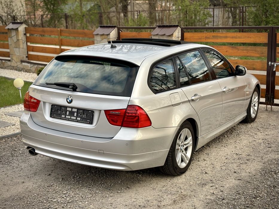 | Bmw E91 | 320D 177KM LIFT | Navi | Panorama | PDC | Tempomat |