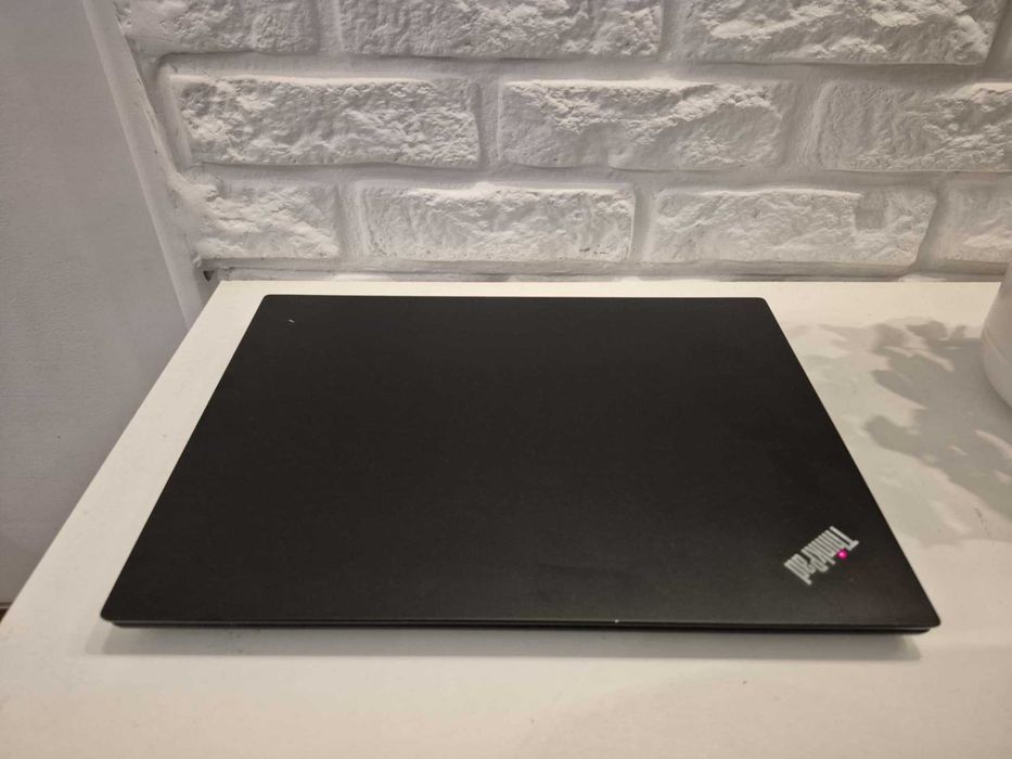 MOCNY Lenovo ThinkPad Ryzen7/16gbDDR4/256SSD/Vega10/BateriaOK
