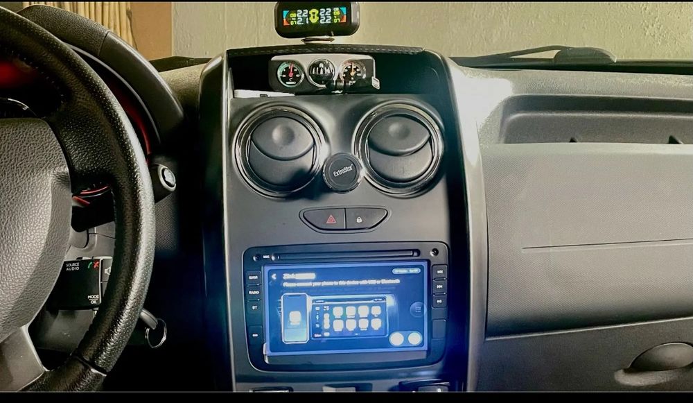 Rádio Dacia Duster/Sandero/Captur Android 14 com GPS (Novo)