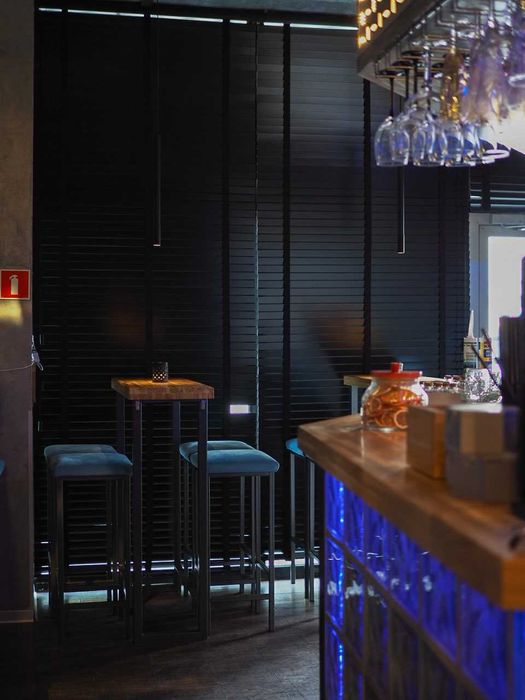 Odsprzedam działający lokal / pub