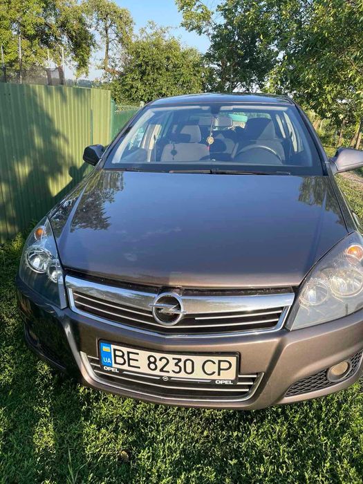 Продам Opel astra h