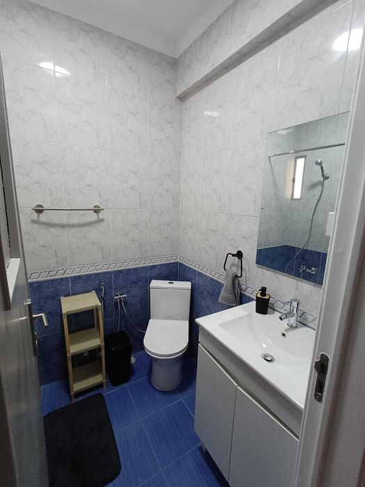 Quartos para arrendar – Apartamento Remodelado, Excelente Localização
