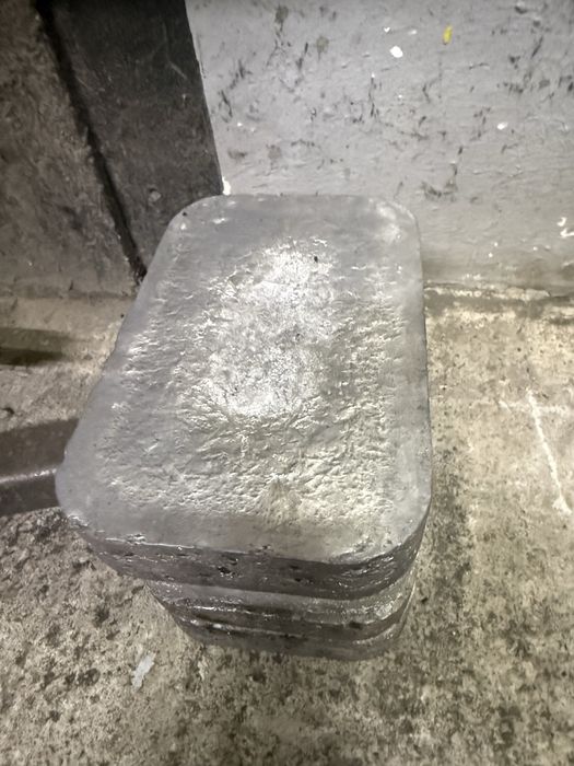 Продам чистый Свинец 100 грн за 1 кг