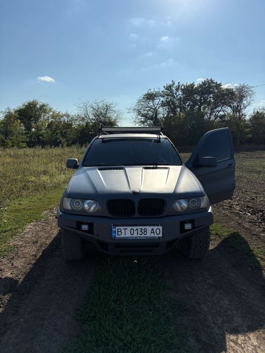 Продам BMW x5 2003 року на автоматі 3.0 дизель