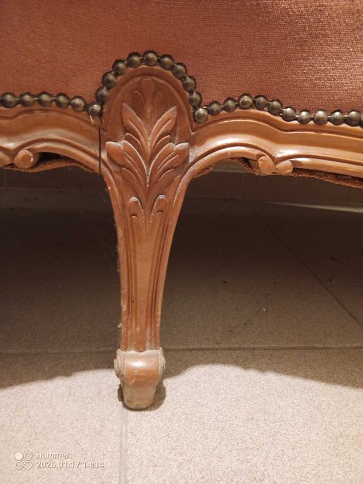 Sprzedam komplet 6 krzeseł + sofa