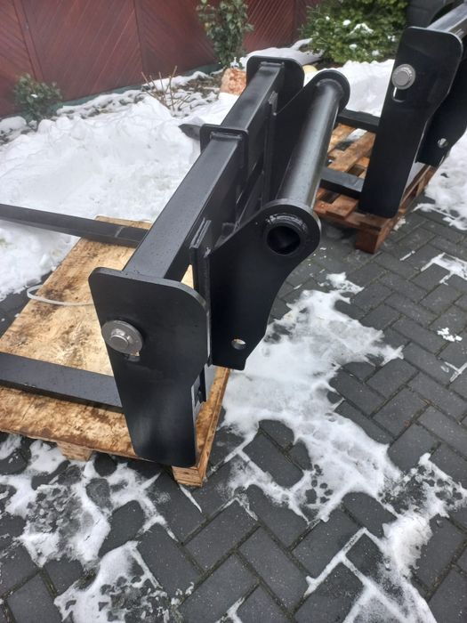 Paleciak manitou JCB Qfit Kramer  inne widły