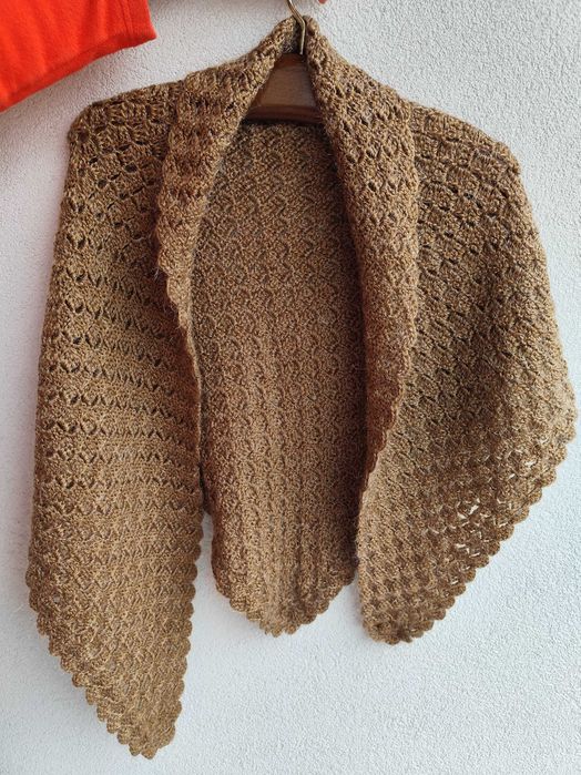 Xaile de malha, cor castanho